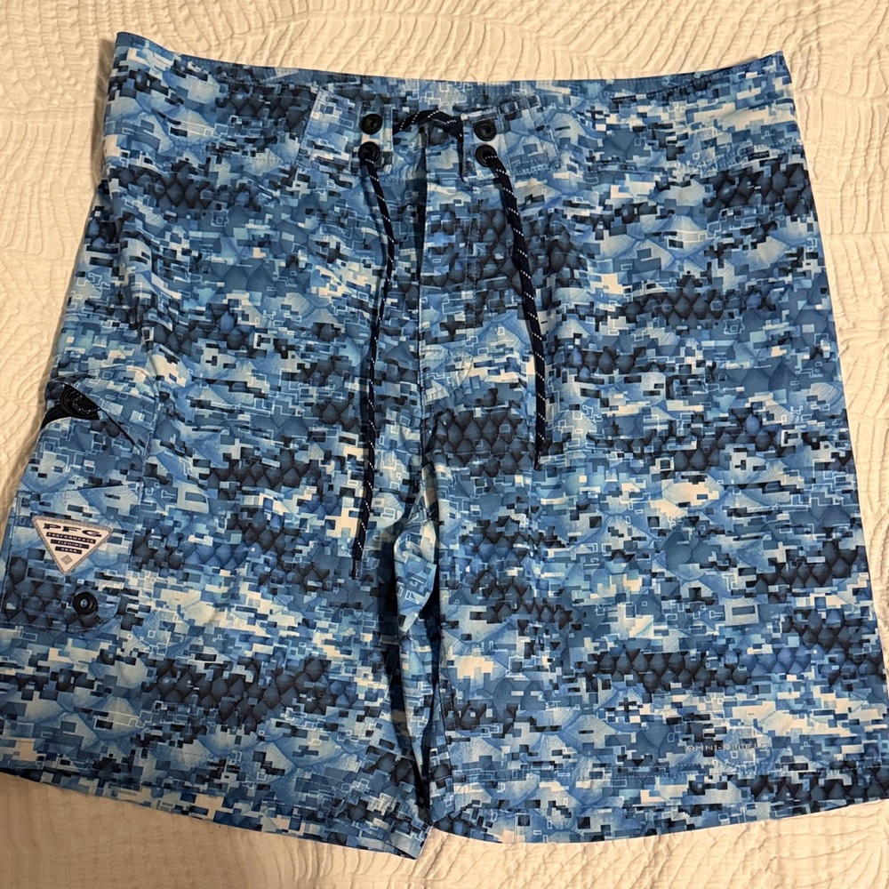 Oceanic Blue Men's Board Shorts